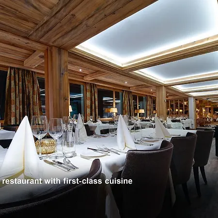 Hotel Kirchbuehl Superior 4*