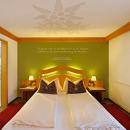 Kirchbuehl Superior Otel